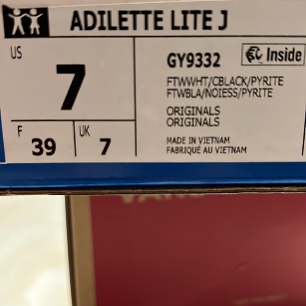 NIB adidas Originals Adilette Lite J Slipper - Picture 4 of 5